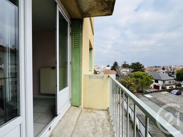 Appartement F3 à vendre - 4 pièces - 52 m2 - Valence - 26 - RHONE-ALPES